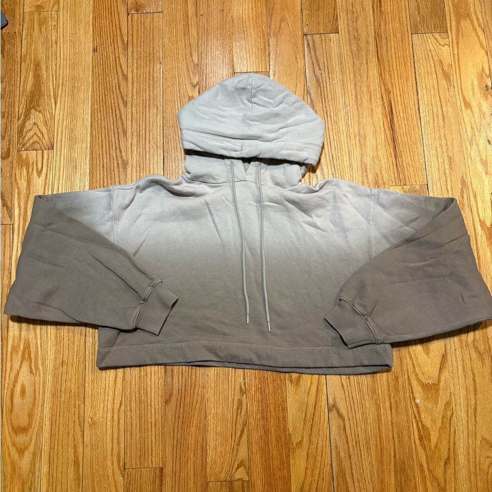 ALO Yoga Women’s Brown/Tan Ombre Cropped Hoodie